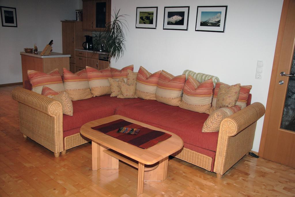 Am Waldrand Apartment Mittersill Ruang foto